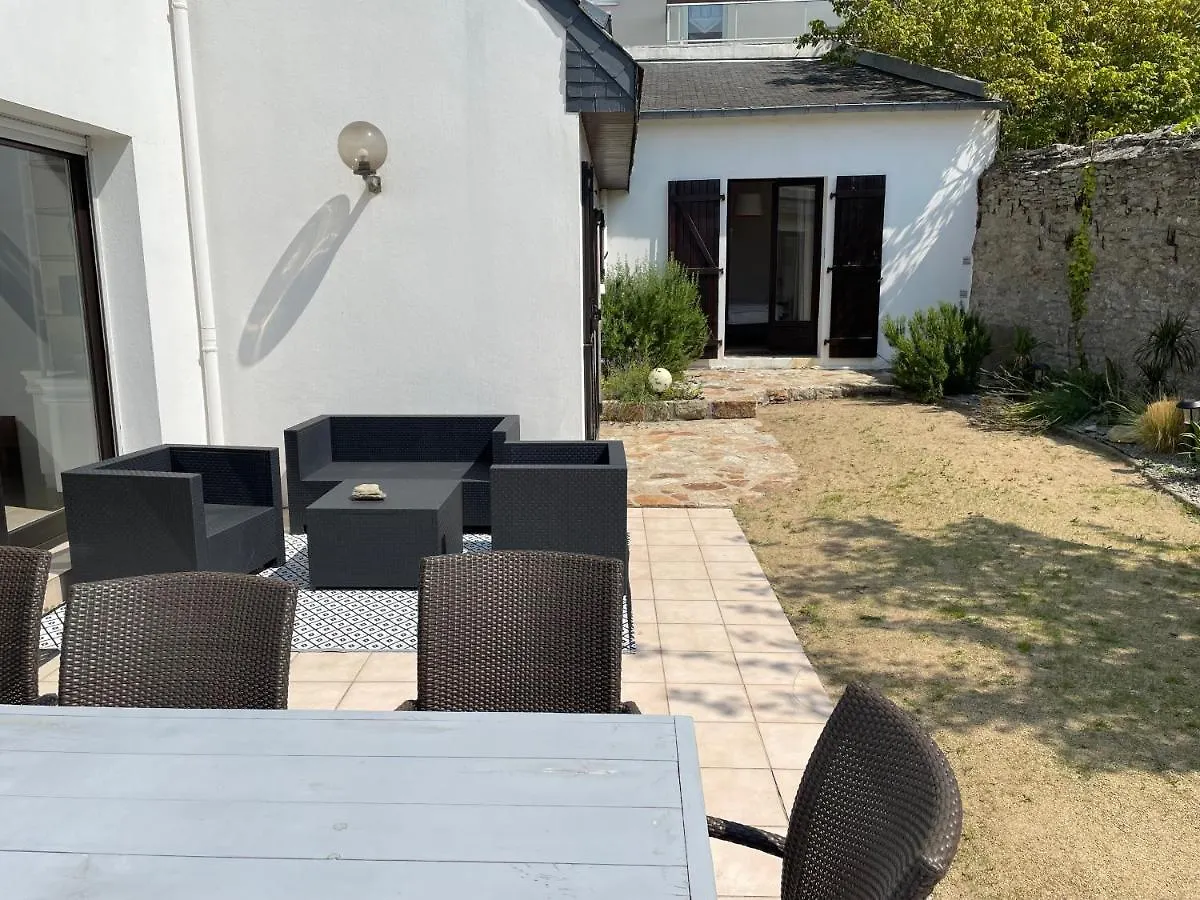 Villa Maison Golvan centre ville avec parking et jardin Quiberon France